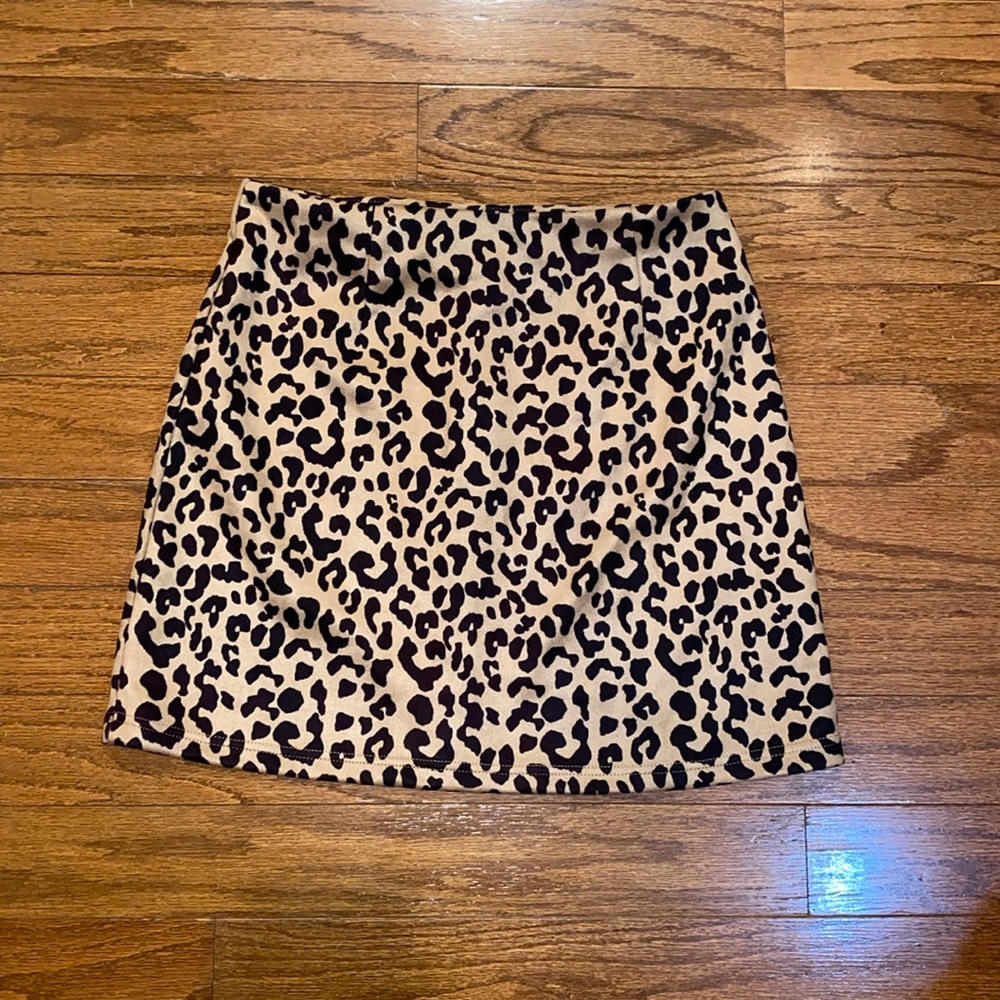 CRESCENT Cheetah Skirt